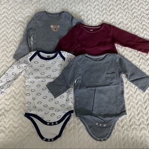 Lot of 4 onesies, size 12 month